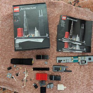 LEGO Architecture 21033 – Chicago Skyline | RETIRED